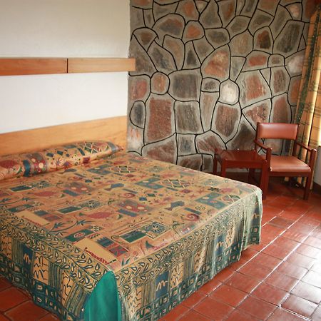 Ngulia Safari Lodge Tsavo Εξωτερικό φωτογραφία