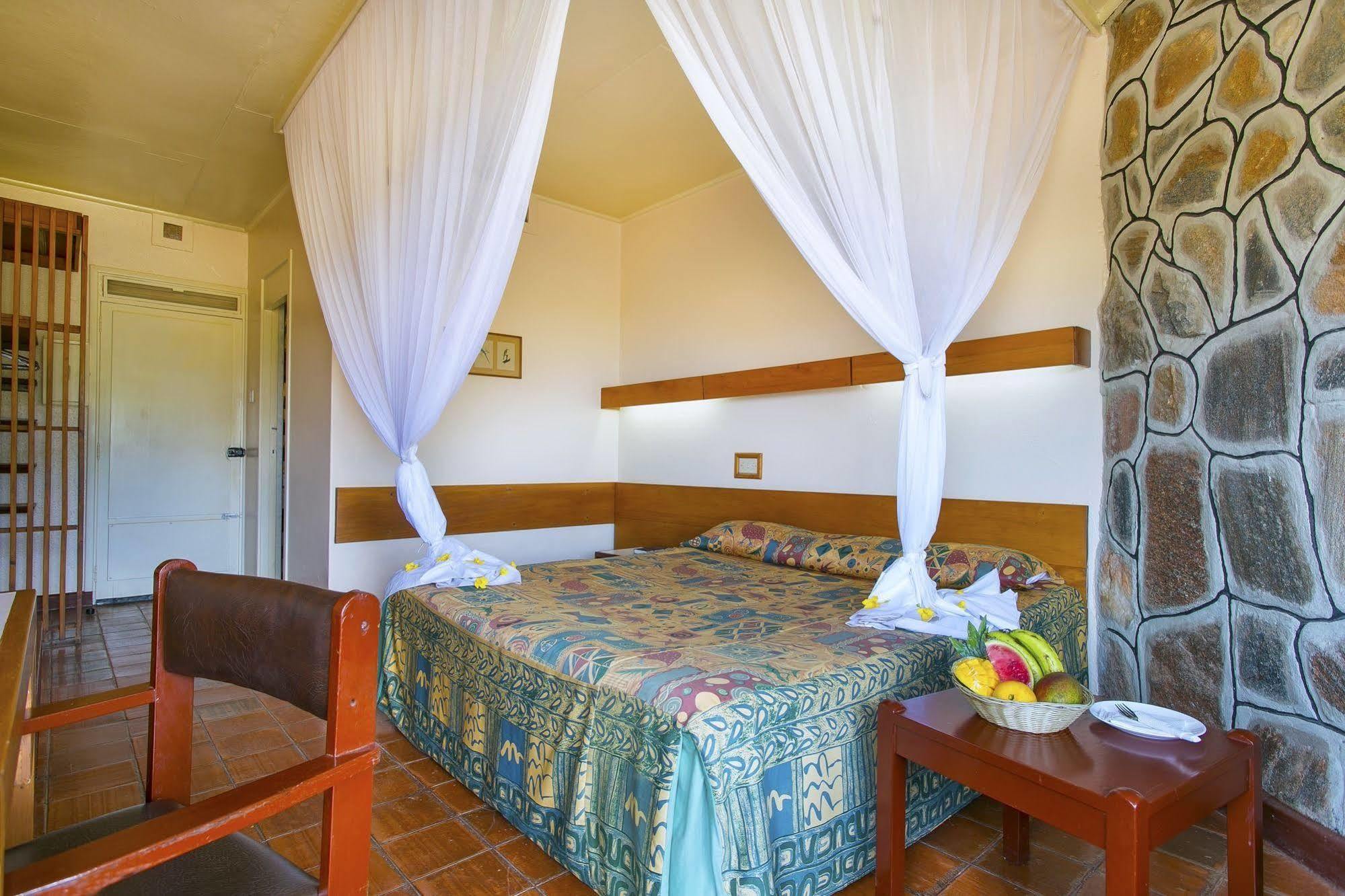 Ngulia Safari Lodge Tsavo Εξωτερικό φωτογραφία